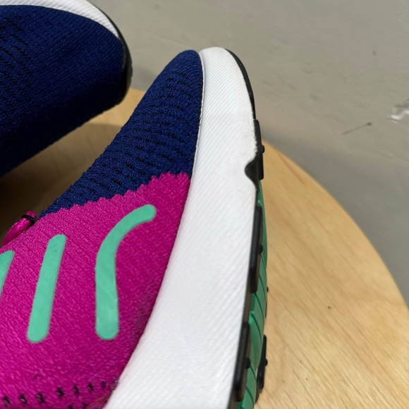 Nike Air Max 270 Flyknit Fuchsia Flash Men’s 11.5 - Picture 7 of 8